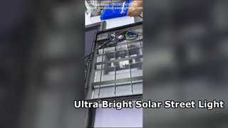 60-W-All-in-One-Solar-Straßenlaterne mit 115-W-Solarpanel für den Einsatz in Straßen.