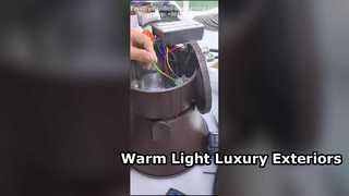 60 W dunkelbraunes Flutlicht: 3000 K Warmweiß mit ADC12-Druckgussgehäuse.