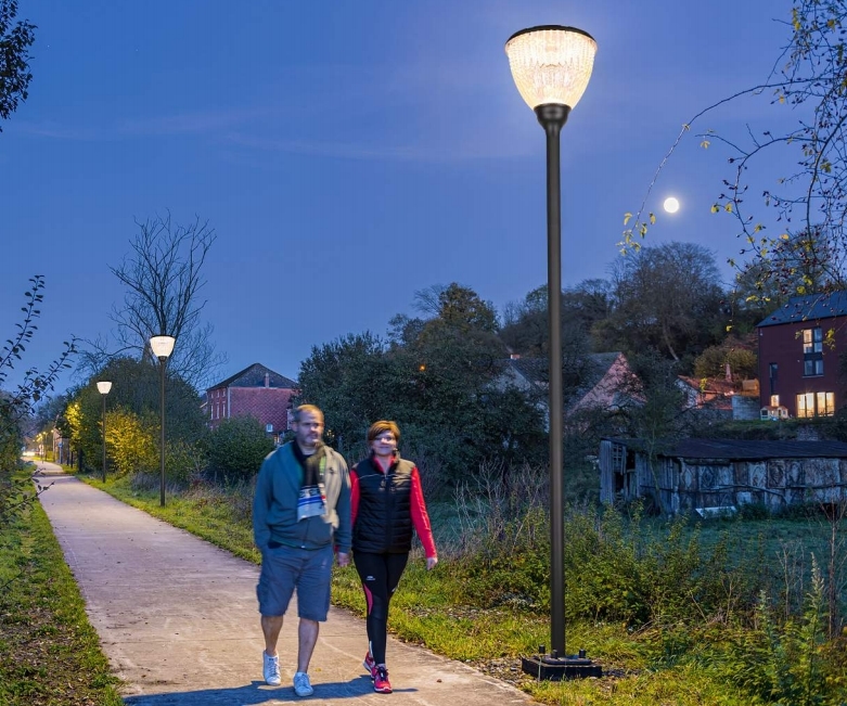 Jüngste Firmenblogs über Was sind die besten Allwetter-Hofleuchten für Wohnprojekte?