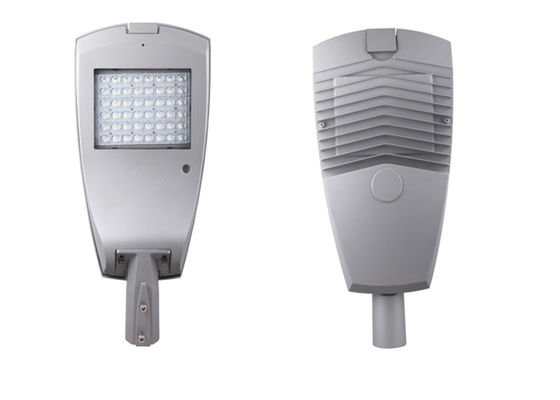 50W LED-Straßenleuchte LED-Straßenleuchte 100W -300W RoHS-zertifizierte LED-Straßenlampe in kommerziellen Bereichen