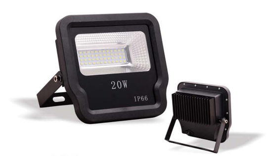 60 Watt LED-Floodlicht im Freien Kühlweiß IP65 Outdoor LED-Floodleuchten AW-FL230 7200lm Aluminium Schwarz