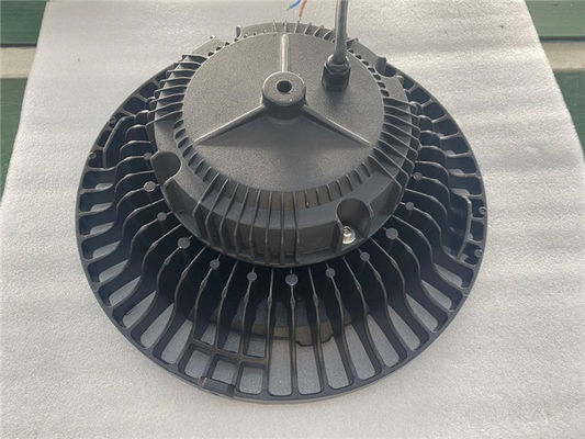 CE RoHS Hocheffizienz 100W 150W 200W UFO High Bay Licht für Werkstatt Lagerhaus Fitnessraum Beleuchtung