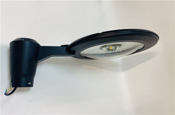 Ip66 6000LM Außengartenbeleuchtung Leuchten Druckguss Aluminium Glasdeckel Innenhof Leuchten in Gärten verwendet